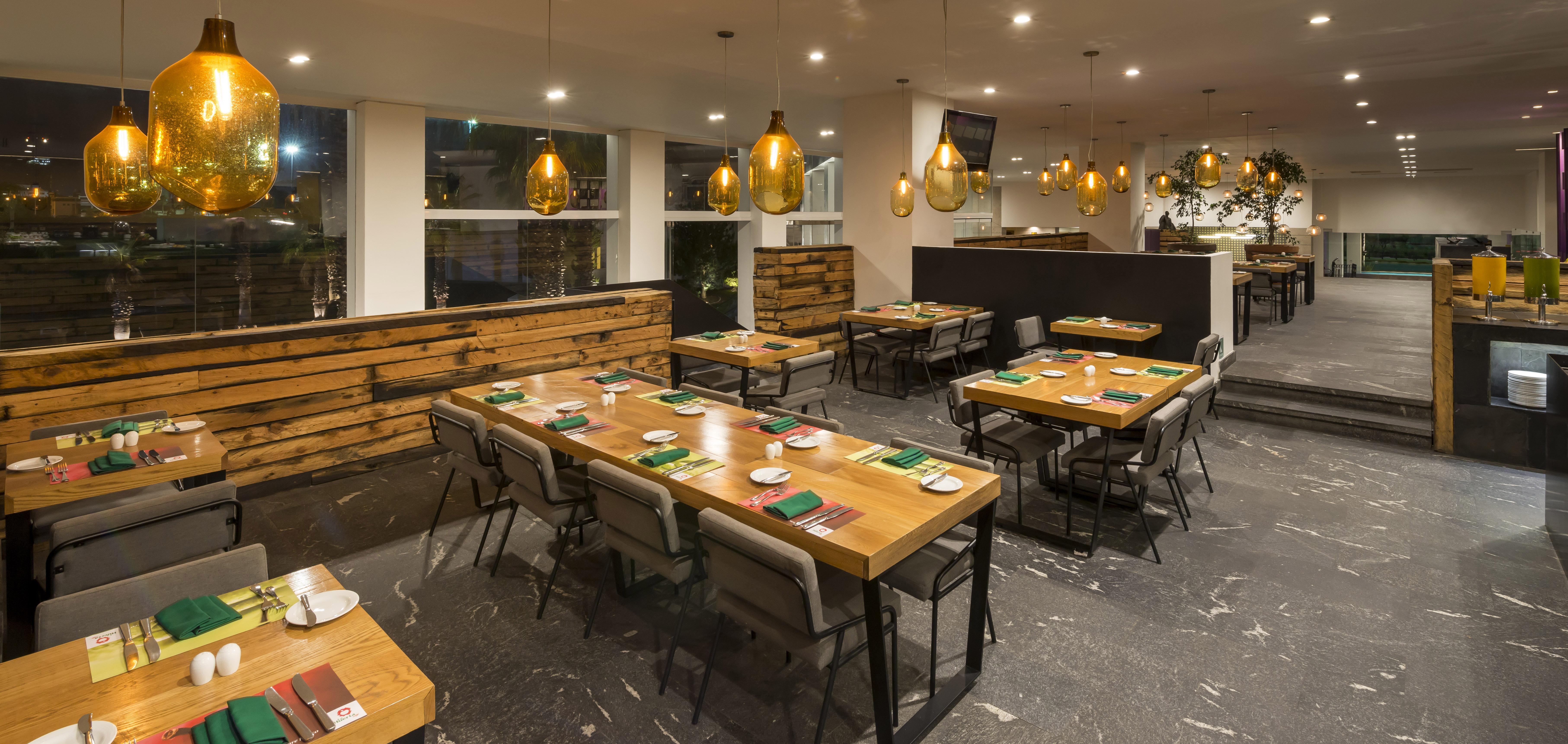 Camino Real Puebla Angelopolis Ξενοδοχείο Εξωτερικό φωτογραφία Interior of the restaurant