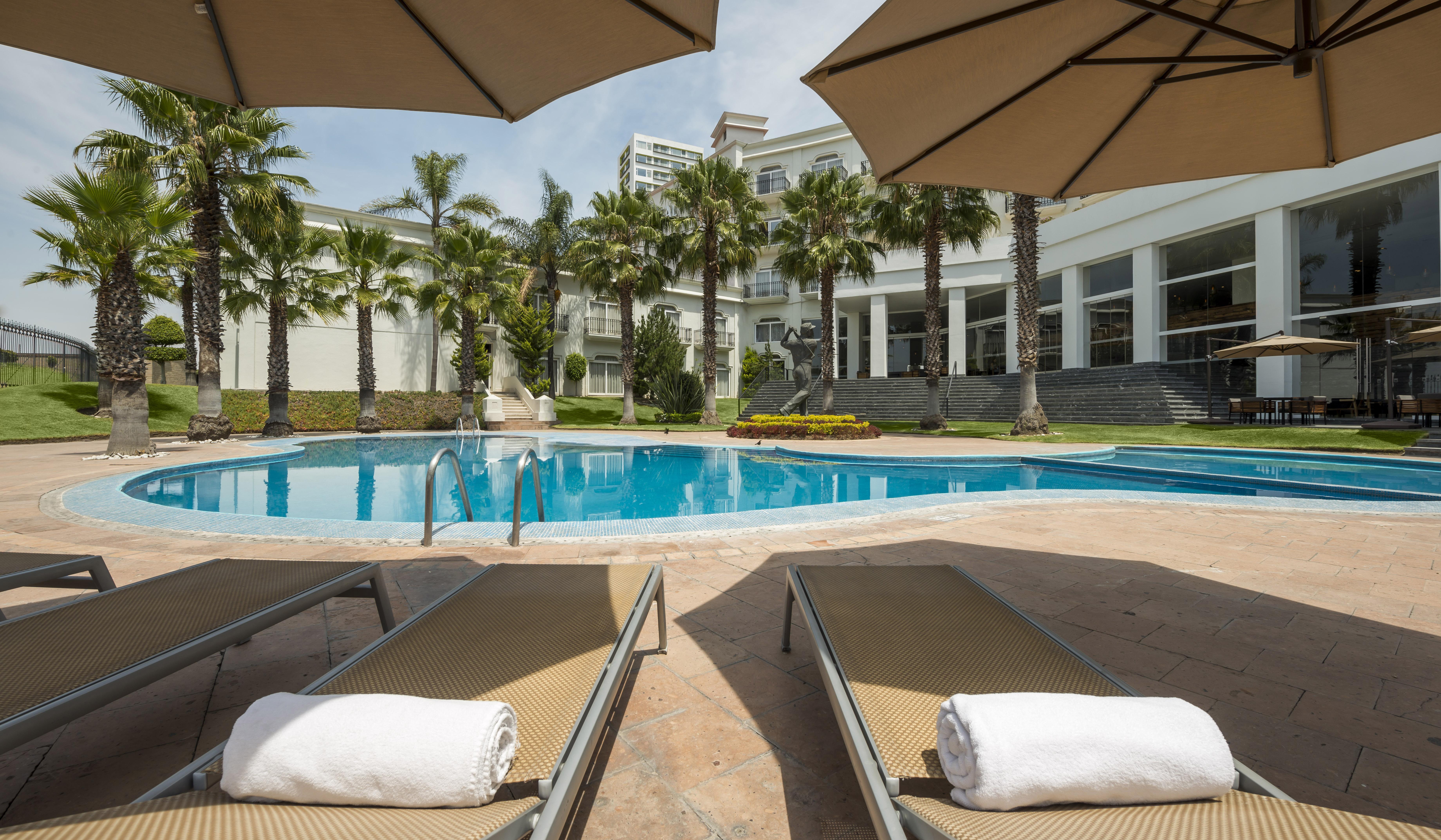 Camino Real Puebla Angelopolis Ξενοδοχείο Εξωτερικό φωτογραφία Pool at the hotel