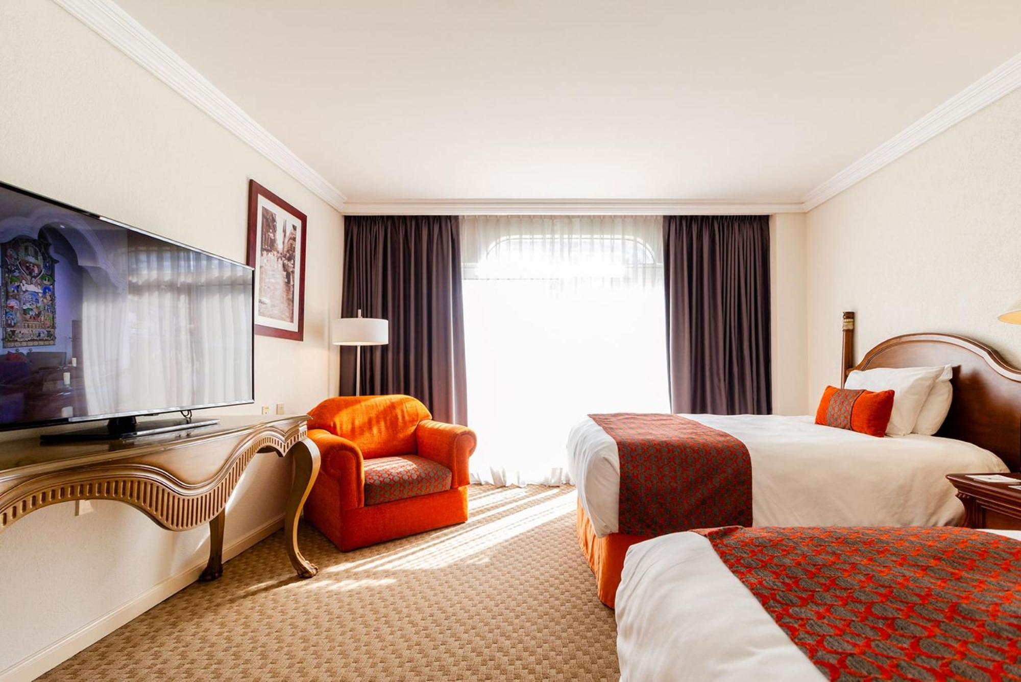 Camino Real Puebla Angelopolis Ξενοδοχείο Εξωτερικό φωτογραφία A room at the hotel